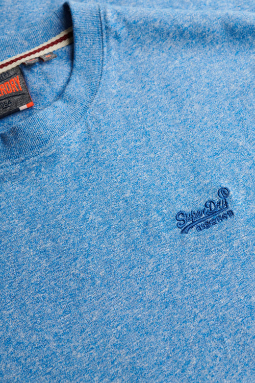T-shirt bleu à manches courtes de SUPERDRY, avec logo brodé discret et encolure ras du cou.
