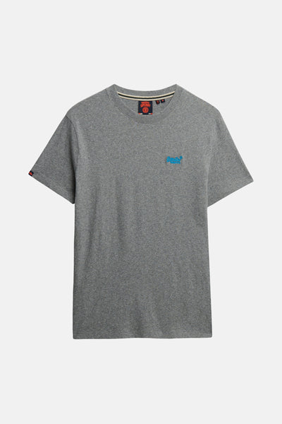 T-shirt à manches courtes gris de SUPERDRY, avec logos brodés sur la poitrine et une étiquette sur la manche.