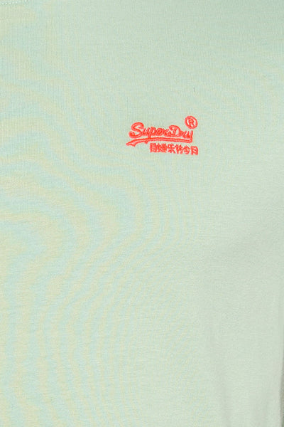 Groen T-shirt met korte mouwen van SUPERDRY met geborduurd logo op de voorkant.