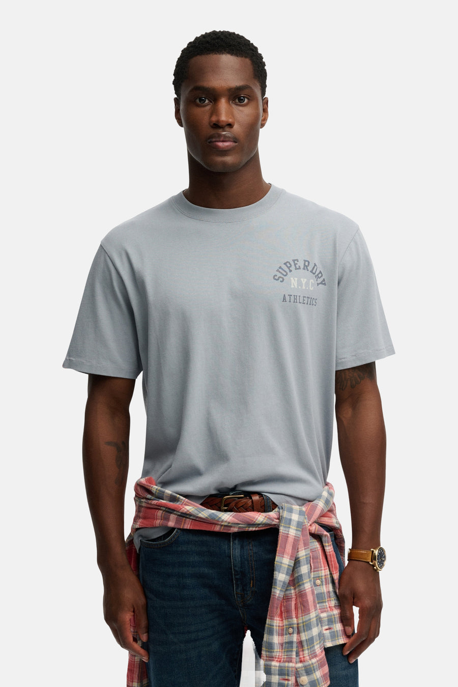 Blauw T-shirt met korte mouwen van SUPERDRY, met opdruk van het logo op de borst.