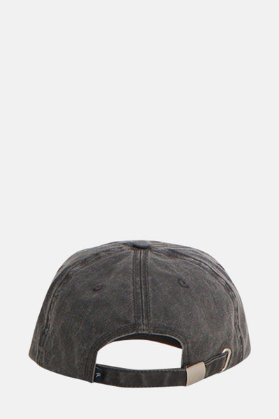 Petrol Industries lichtgrijze pet met een metalen verstelbandje en een discreet logo.