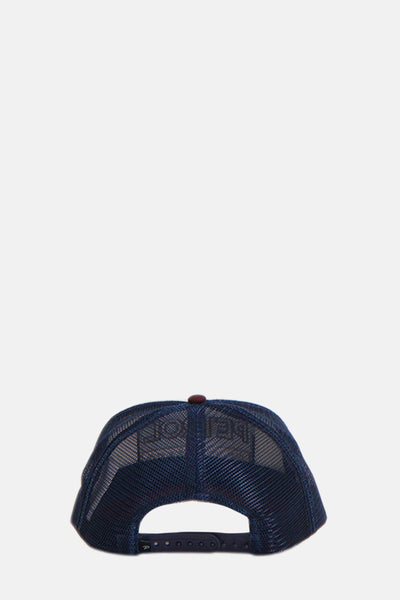 Casquette multicolore de Petrol Industries, vue de dos, avec maille filet et patte de réglage.