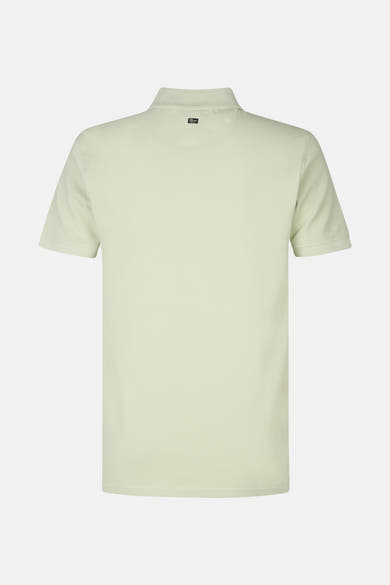 Groen poloshirt met korte mouwen van Petrol Industries, achterzicht, met een geribde kraag.