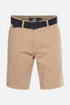 Korte beige short van Petrol Industries, met marineblauwe D-ring gesp.