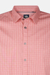 Roze overhemd met lange mouwen van Petrol Industries met geometrisch patroon en knoopsluiting.
