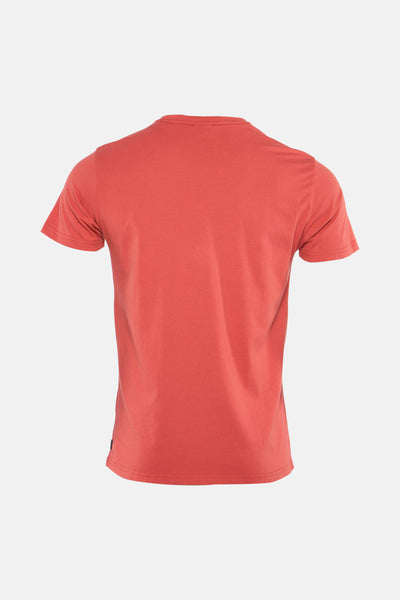 Rode shortarmige t-shirt van Petrol Industries®, rugzijde.