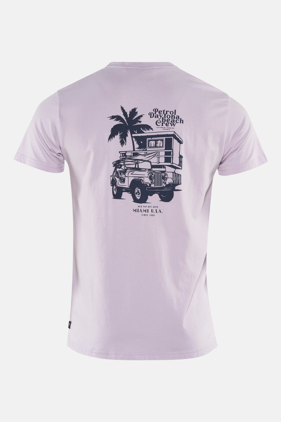 Paars T-shirt met korte mouwen van Petrol Industries® met een grafische print op de rug.