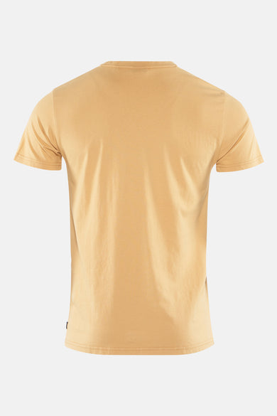 Oranje t-shirt met korte mouwen van Petrol Industries, rugzijde, met rechte zoom en ronden hals.