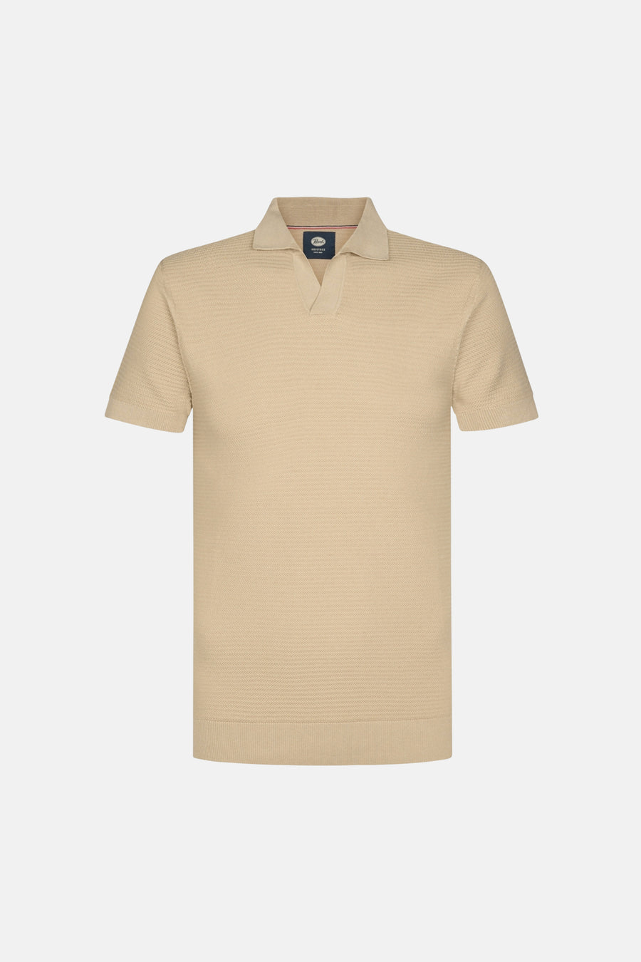 Polo à manches courtes beige de Petrol Industries, en tricot texturé avec col classique.