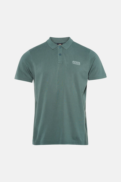 Groen poloshirt met korte mouwen van Petrol Industries®, met een kraag en korte mouwen.