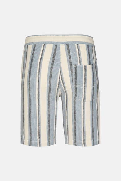 Kort gestreept blauw van Petrol Industries®, met een achterzak en een geweven textuur.