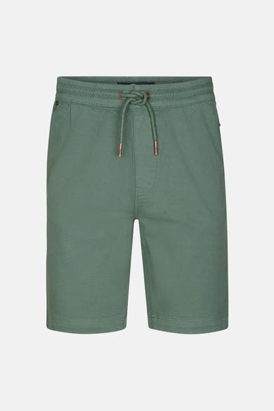 Short vert en coton by Petrol Industries®, avec cordon de serrage à la taille.