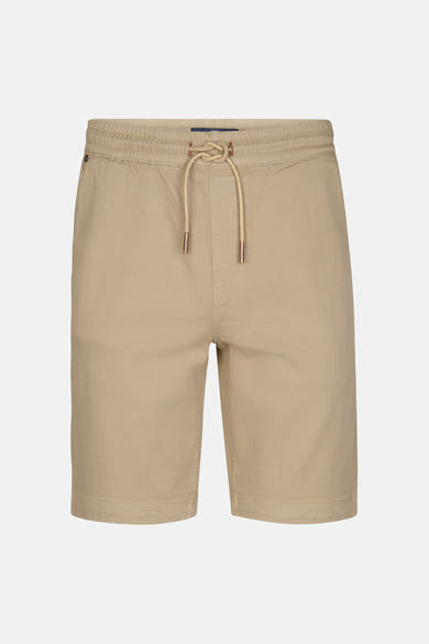 Short beige de Petrol Industries, avec cordon de serrage et ourlet simple.