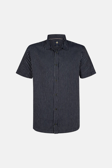 Blauwe blouse met korte mouwen van Petrol Industries® met fijne verticale strepen.