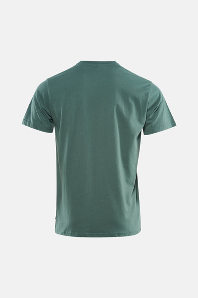T-shirt à manches courtes vert par Petrol Industries, vu de dos, en tissu lisse.
