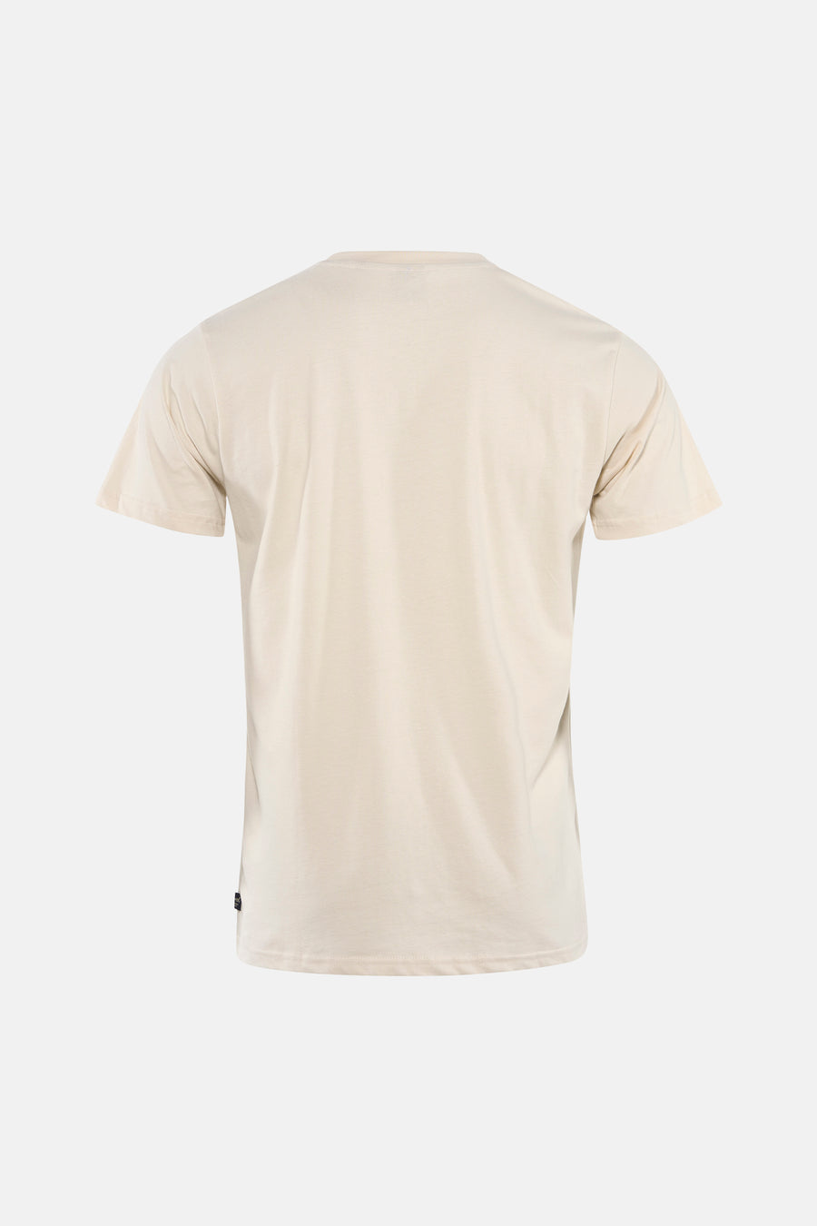 Ecru T-shirt met korte mouwen van Petrol Industries®, gedragen met een blauwe spijkerbroek en grijze sneakers, achtergezicht.