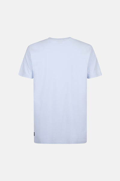 T-shirt bleu à manches courtes de Petrol Industries, uni et simple avec une petite étiquette noire.