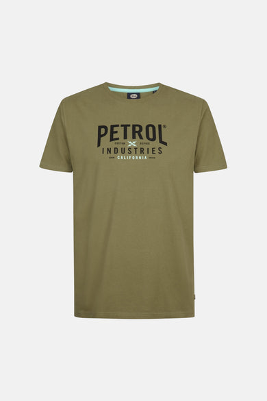 Groen T-shirt met korte mouwen van Petrol Industries, met zwarte grafische print op de voorkant.