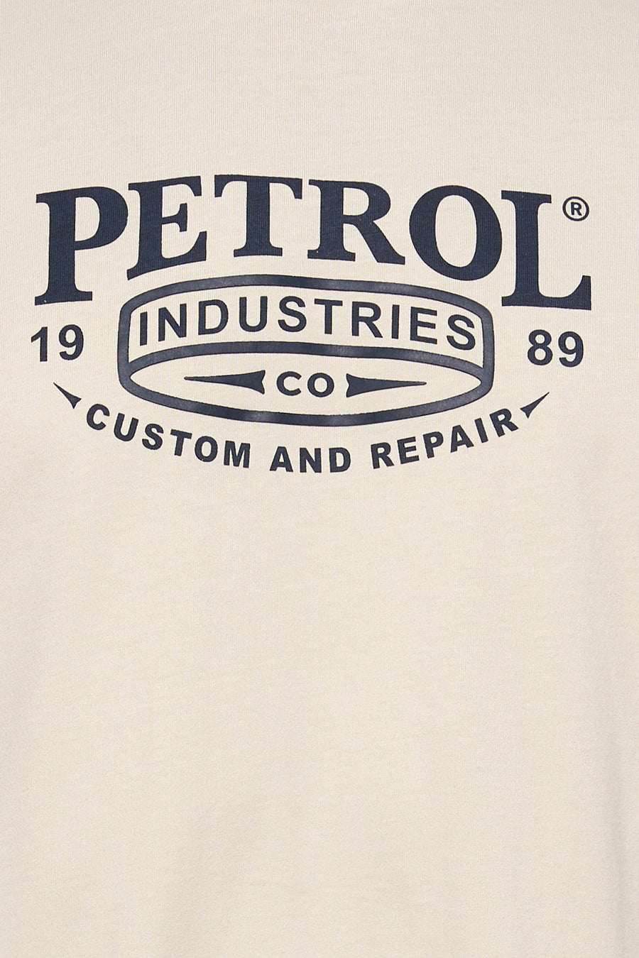 Ecru T-shirt met korte mouwen van Petrol Industries®, met een opdruk op de voorkant.