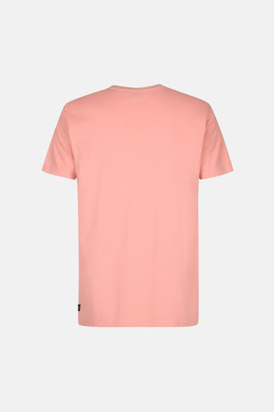 T-shirt à manches courtes rose de Petrol Industries, vue arrière, avec une petite étiquette noire en bas.