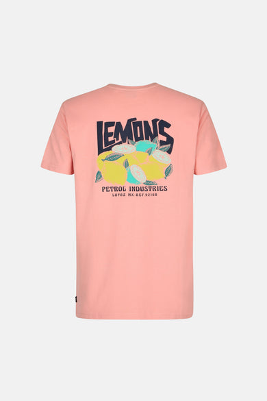 T-shirt rose à manches courtes de Petrol Industries avec un imprimé 'Lemons' au dos.