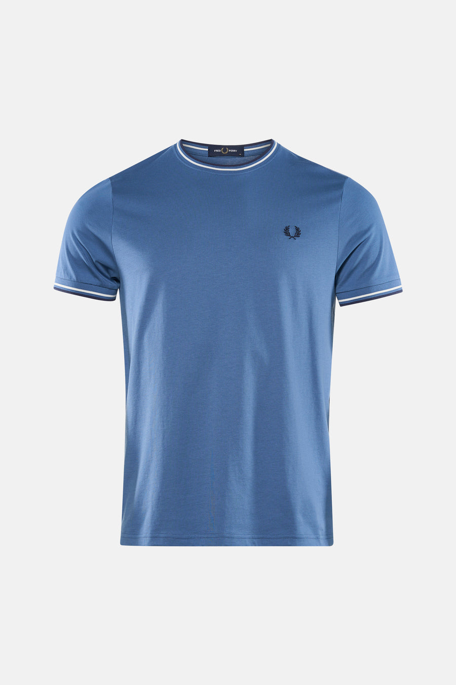 T-shirt bleu à manches courtes de FRED PERRY, avec col et bordures de manches rayés, logo brodé sur la poitrine.