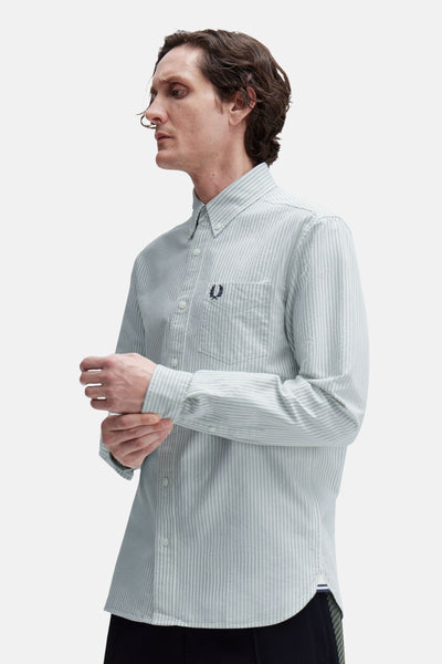 Gestreepte katoenen blouse met lange mouwen, van FRED PERRY, met geborduurd logo en opgerolde mouwen.