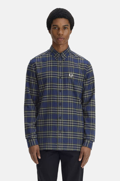 Blauwe Fred Perry overhemd met lange mouwen, geruit met geborduurd logo.