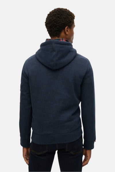 Sweat à capuche bleu de SUPERDRY, avec capuche et détails de style décontracté, vu de dos.