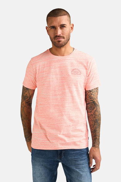 T-shirt corail à manches courtes de Petrol Industries®, avec un motif chiné et une étiquette tissée.