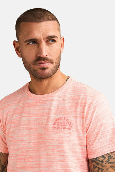 T-shirt corail à manches courtes de Petrol Industries®, motif imprimé sur la poitrine