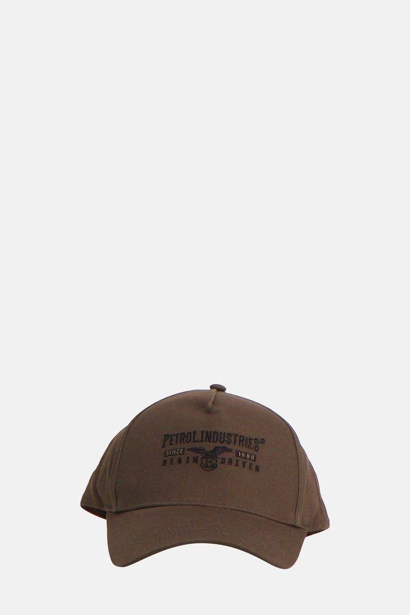 Casquette kaki de Petrol Industries®, avec un logo brodé sur le devant.