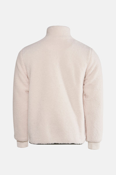 Veste courte écrue de Petrol Industries, en tissu effet peau de mouton, vue de dos.