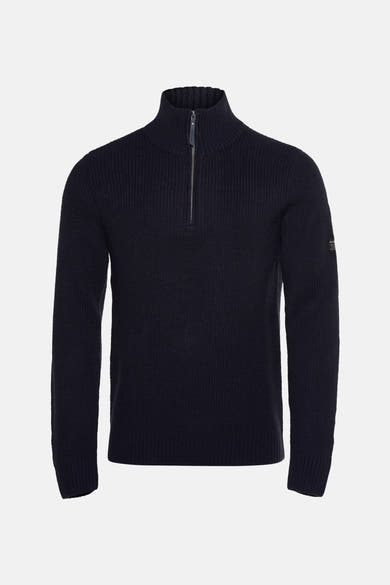 Pull bleu à col montant de Petrol Industries, avec une fermeture éclair partielle et une texture côtelée.
