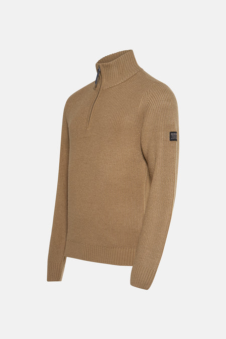Ecru trui met ronde hals van Petrol Industries, met een ritssluiting aan de voorkant en een logopatch op de mouw.