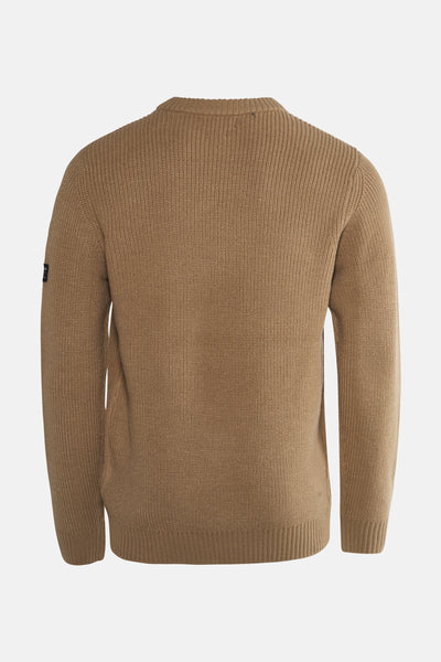 Beige trui met ronde hals van Petrol Industries, in ribgebreid met lange mouwen, achterzijde.