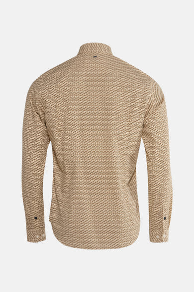Beige overhemd met lange mouwen van Petrol Industries, all-over geometrisch patroon, achterzijde.