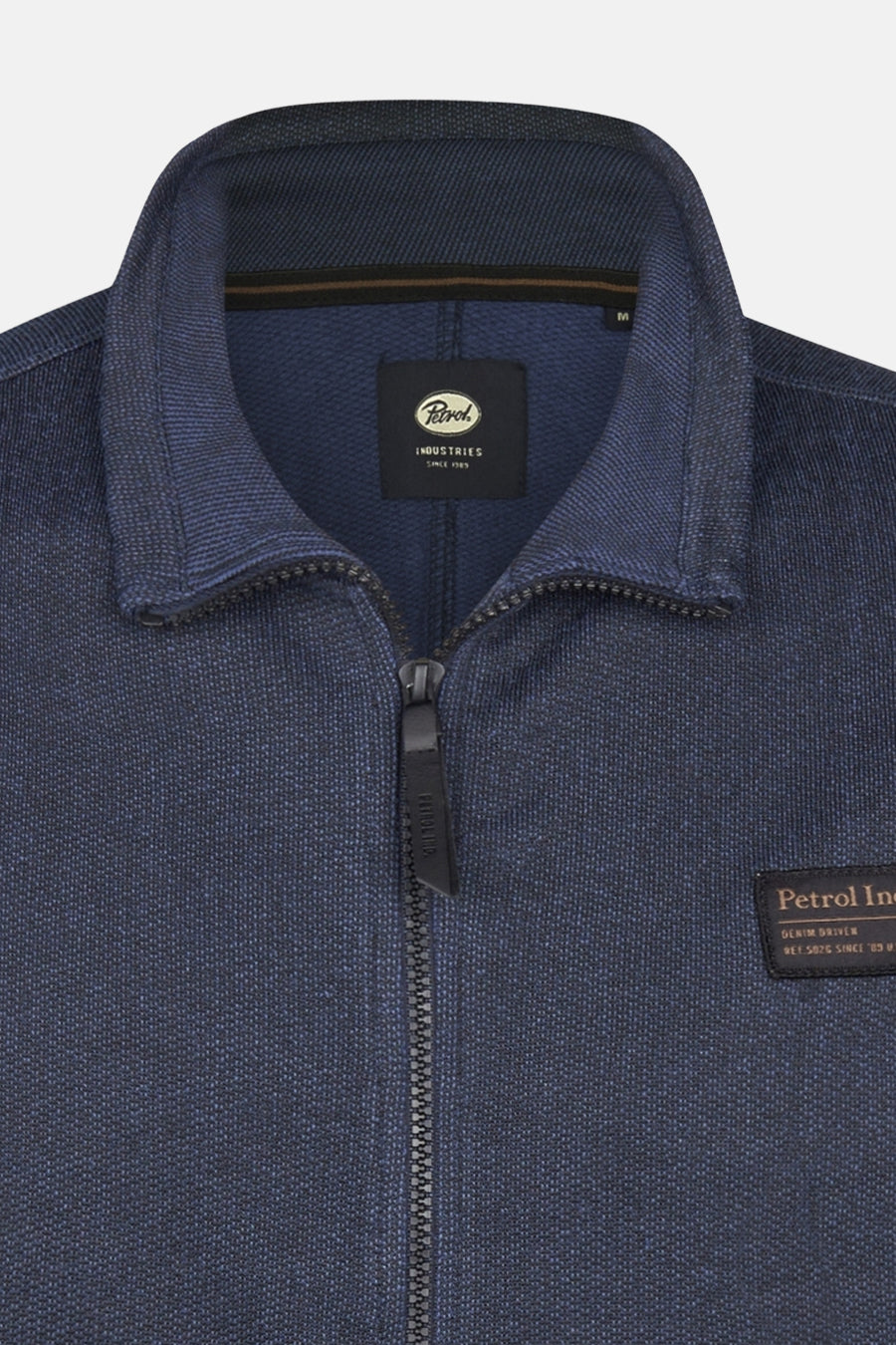 Blauwe bodywarmer van Petrol Industries, met ritssluiting, gemêleerde textuur en logopatch.