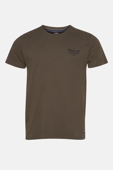 T-shirt à manches courtes vert de Petrol Industries, avec un motif imprimé sur la poitrine.
