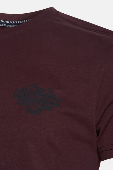 Bordeaux T-shirt met korte mouwen van Petrol Industries, met een print op de borst.