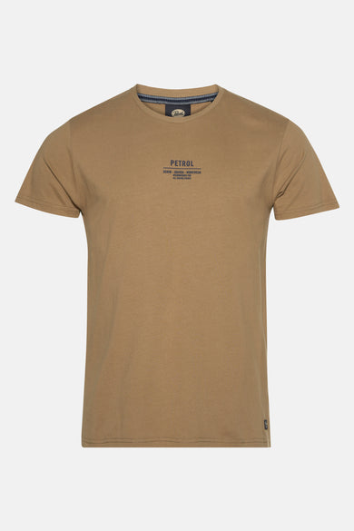 Beige T-shirt met korte mouwen van Petrol Industries, met een discrete print op de borst.