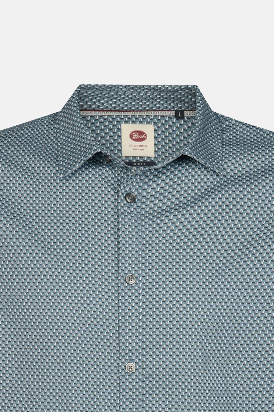 Blue long-sleeve shirt with geometric pattern by Petrol, slim fit, button-down collar, front view close-up