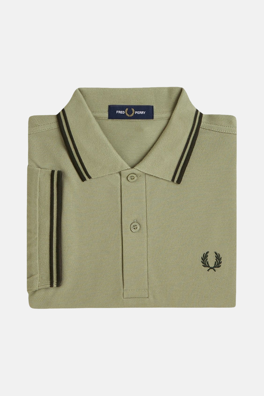 Polo olive à manches courtes de FRED PERRY, avec rayures foncées au col et aux manches, logo brodé.
