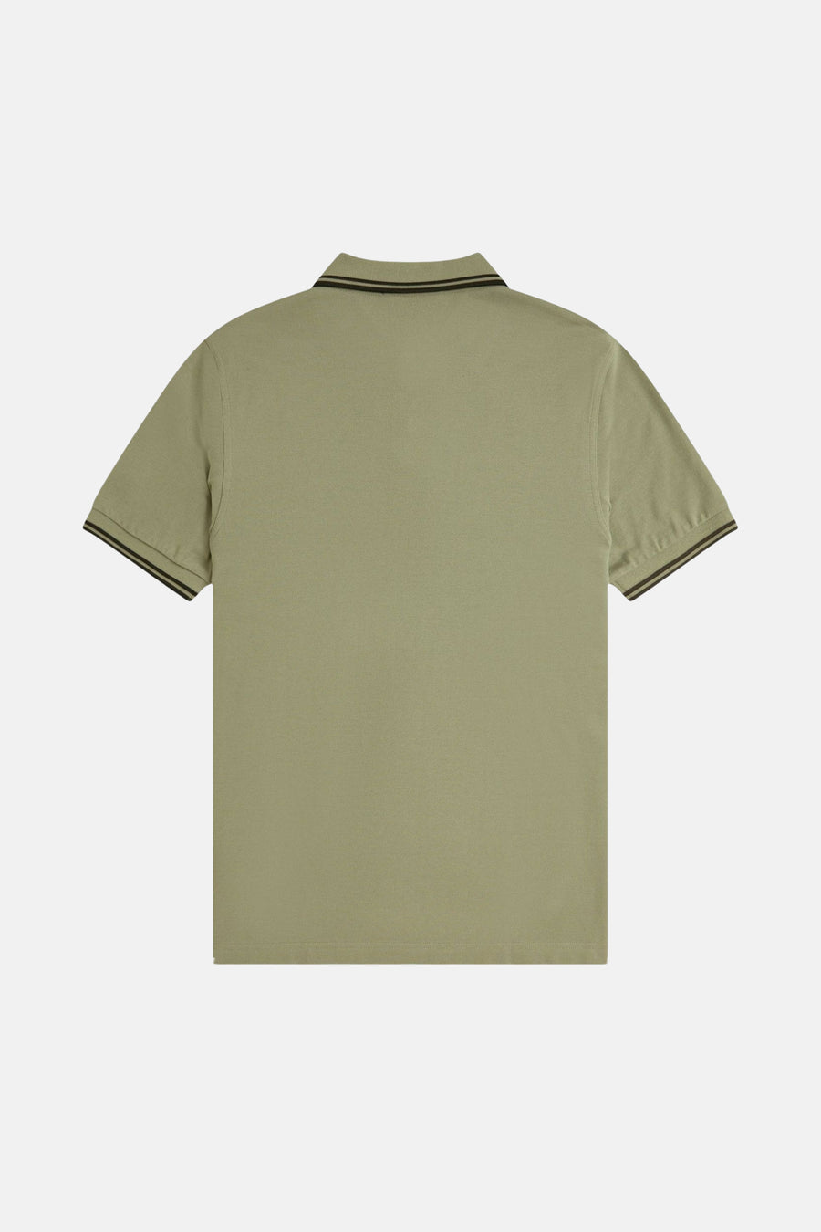 Polo olive à manches courtes de Fred Perry, avec rayures noires sur le col et les manches.