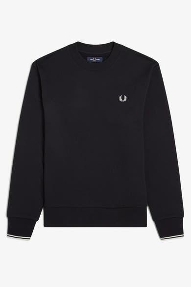 Zwarte Fred Perry sweater met geborduurd wit lauwerkranslogo op de borst.