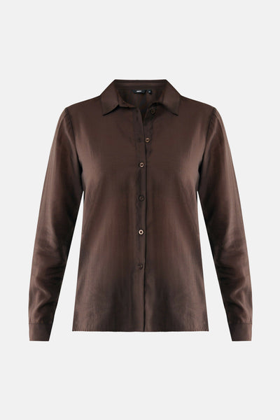 Chemise à manches longues marron de MEXX, avec une fermeture boutonnée sur le devant et un col classique.