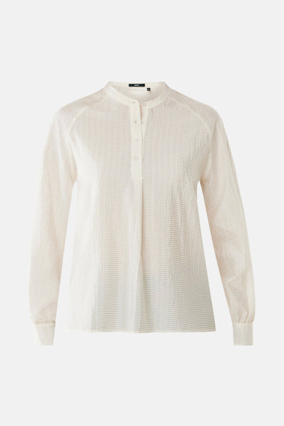 Ecru blouse met lange mouwen van MEXX, met een subtiele wafelstructuur en een onopvallende knoopsluiting.