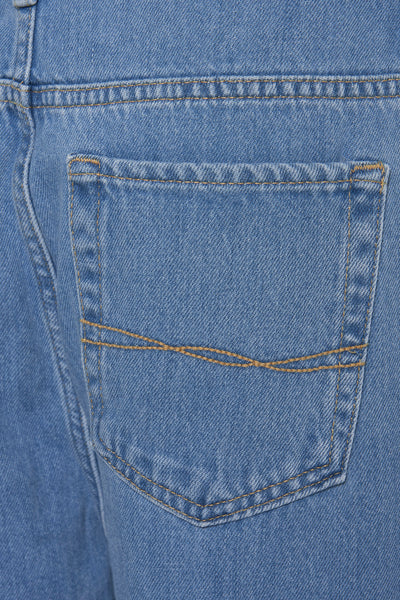 Mom jeans in middendonkerblauw denim van MEXX, achterzakdetail met contrasterende stiksels.