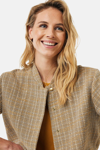 Veste courte multicolore de MEXX, à boutons dorés et texture tweed.