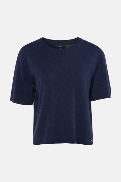 Blauwe trui met ronde hals van MEXX, in fijne brei, met korte mouwen en klein gouden logo.